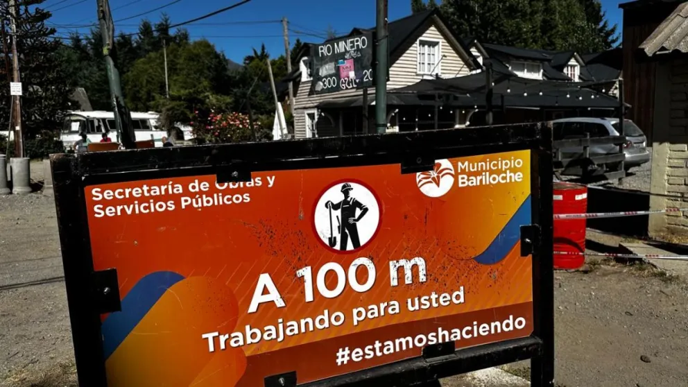 Completan el tendido de la red, asegurando una conexión eficiente que soporte el caudal hídrico de la zona.