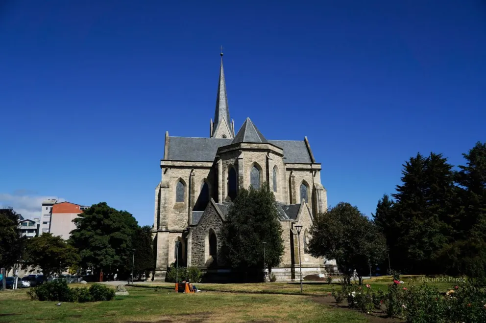 La Catedral de Bariloche está emplazada junto a diversos elementos que también tienen su historia propia (fotos: Facundo Pardo).