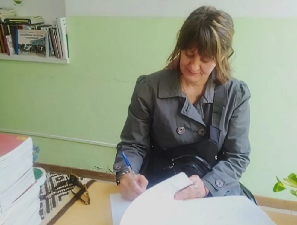 Carina Nosenzo, escritora de General Roca publicada por el FER el año pasado.