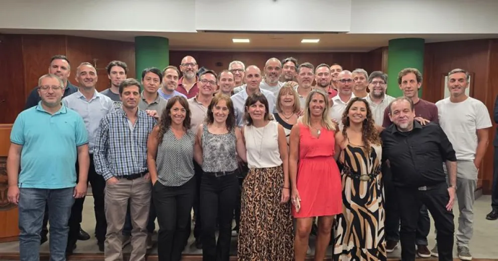 El acto se desarrolló en el auditorio de Viedma.