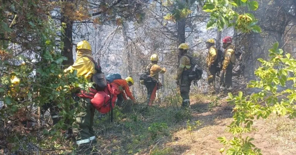  Combatientes de Splif Bariloche que prestan colaboración en incendios de Chubut.