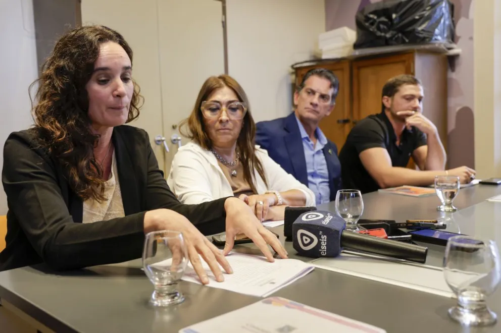 Tres bloques del Concejo Deliberante buscan crear un espacio de debate implementado para tratar la reforma de la Carta Orgánica de Bariloche. Fotos : Eugenia Neme.