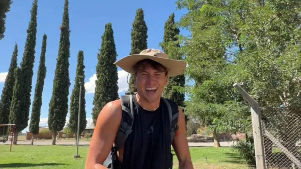  Todo el recorrido es transmitido en vivo a través de su canal personal / Foto ElDia.com