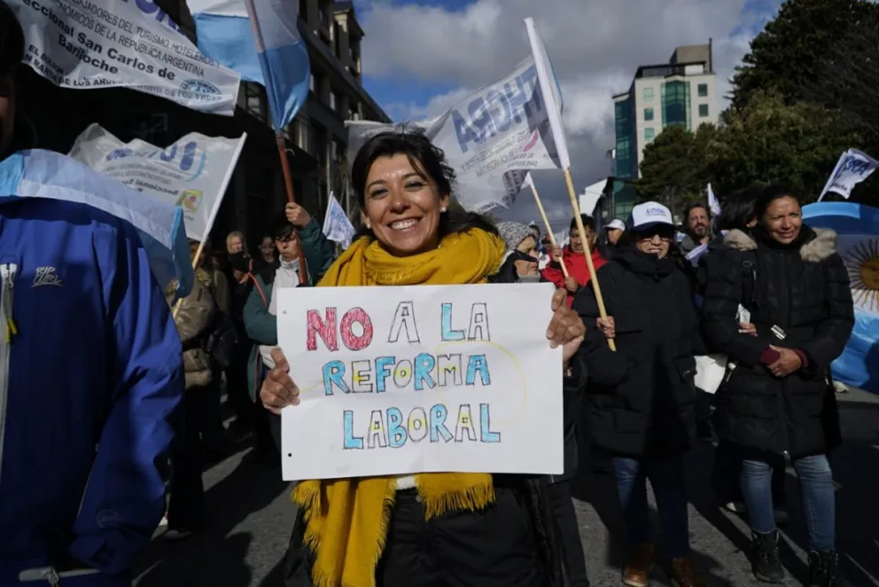 Importante convocatoria contra la reformal laboral. Foto: Facundo Pardo. 