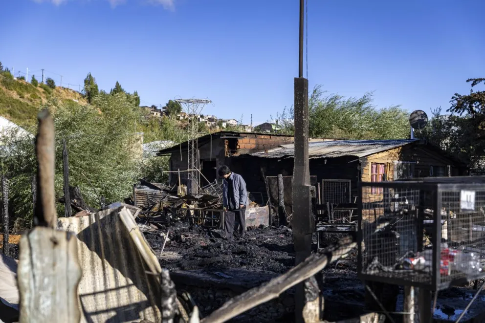 Revisar los hogares para bajar el riesgo de perderlo todo a causa del fuego. Foto de Eugenia Neme.