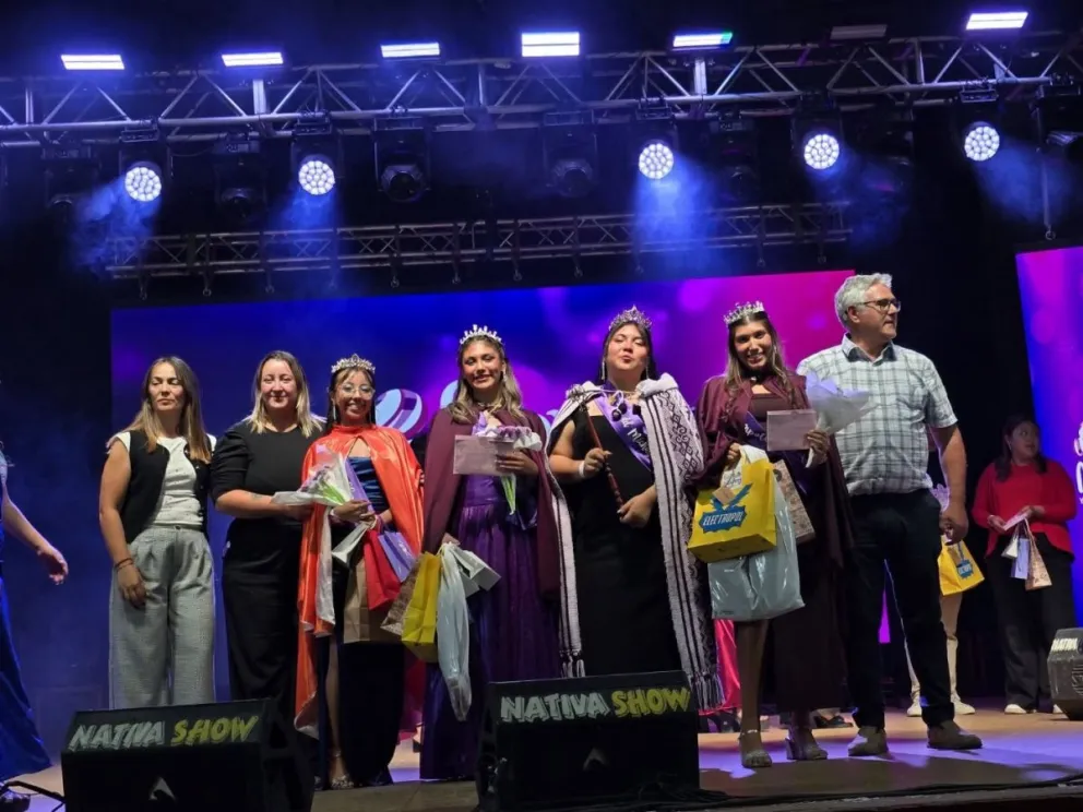 No fue nada simple la tarea de elegir a las ganadoras. Fotos de Prensa del Municipio de Ingeniero Jacobacci.