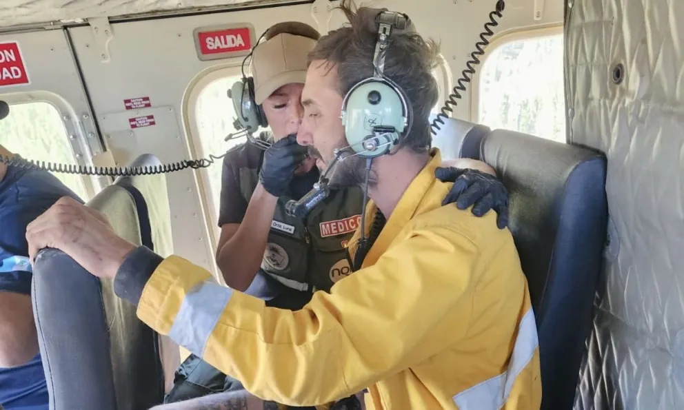 Fue trasladado en helicóptero. Foto:: Gentileza Limay 