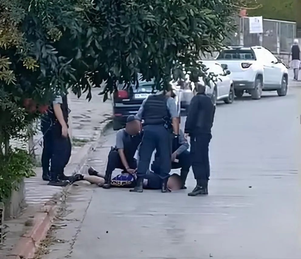 El hombre quedó a disposición de la justicia. 