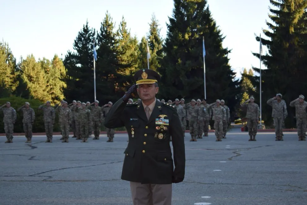 El acto que se desarrolló en la Escuela Militar de Montaña de nuestra ciudad.