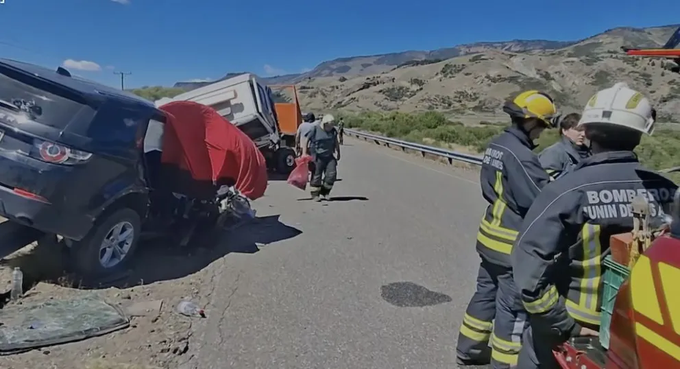 Cuatro personas están internadas luego del accidente. 