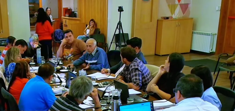 La discusión planteada en la sesión del concejo del día de ayer.