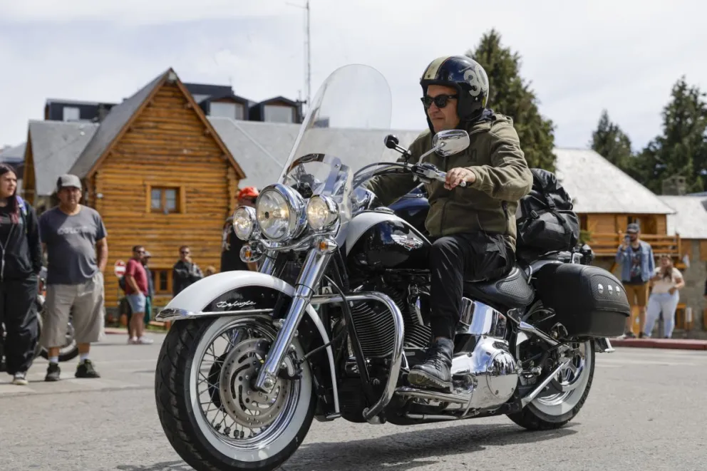 Un encuentro que celebra su primer encuentro / Fotos Euge Neme 