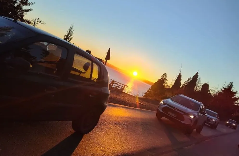 Otra vez demoras en el oeste de Bariloche por el reinicio de clases en Bariloche. 