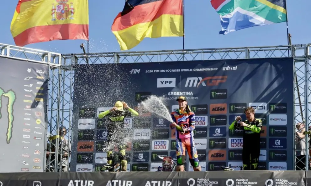 El momento del festejo. Foto: Eugenia Neme. 