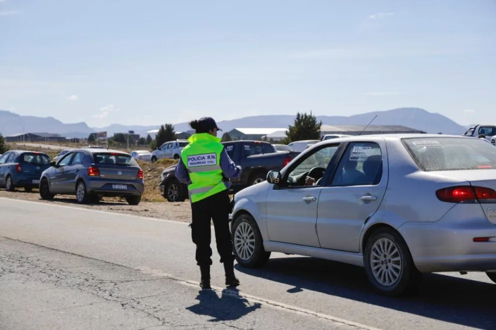 El amplio despliegue de efectivos y móviles permitió que la actividad se lleve adelante con absoluta normalidad.