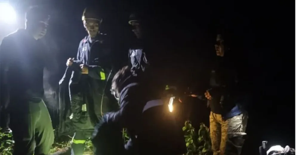 El operativo montado sin luz diurna.