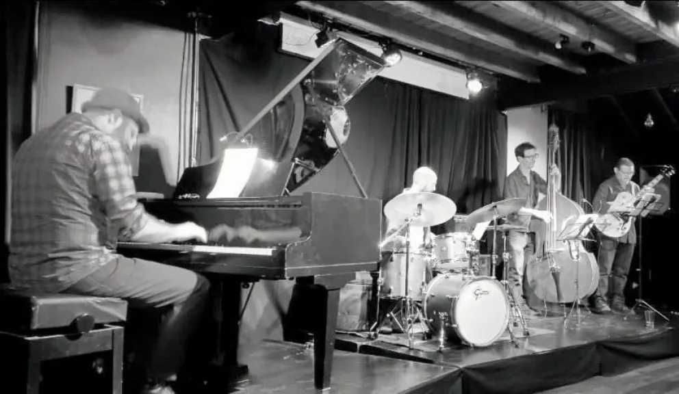 Lema, Zagarese, Trincheri y Alizieri con "Alma de diamante".