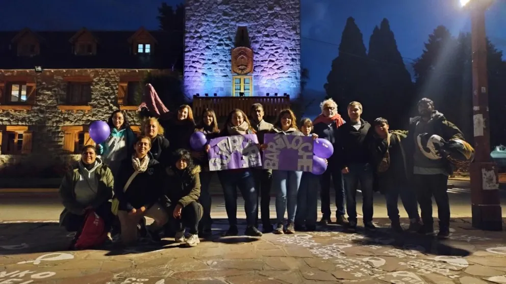 Se confirmó que nuevamente será iluminado el edificio municipal, sumando en esta ocasión al Hospital Zonal.