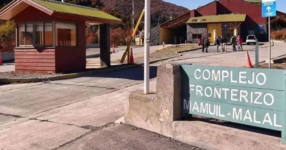 Desde los organismos de control informaron que el tránsito se encuentra completamente suspendido hasta nuevo aviso.