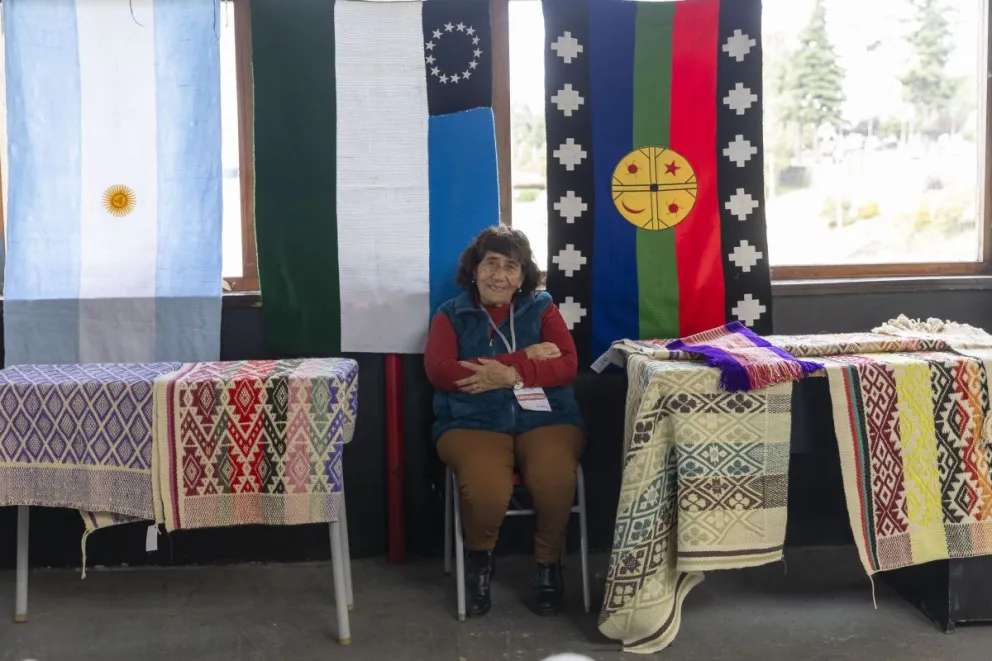 Emprendedoras de parajes de la Línea Sur y artesanas locales comparten sus experiencias (fotos: Eugenia Neme).