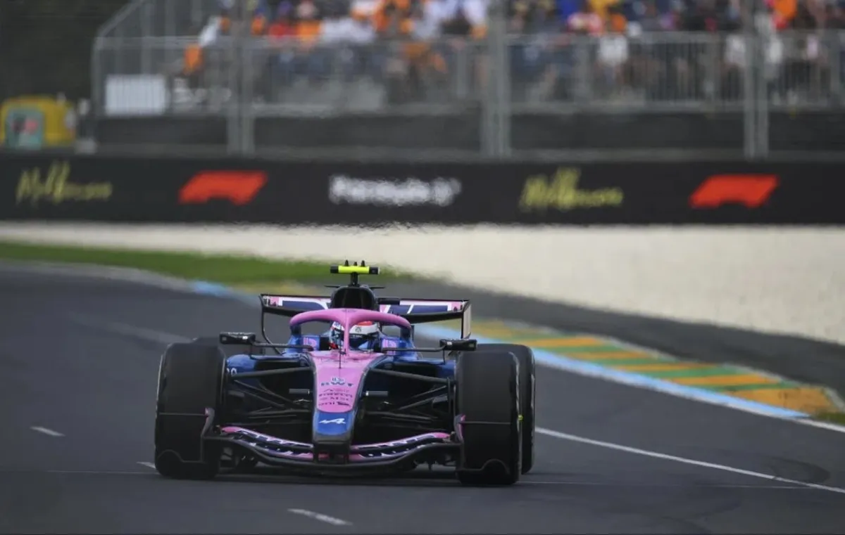 Colapinto terminó 17° en Suzuka y protagonizó un incidente con Verstappen