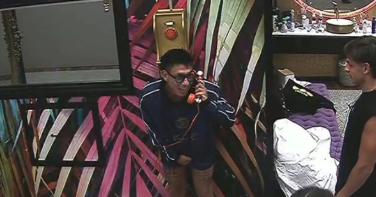 Brian Sarmiento corrió desnudo para atender el teléfono en Gran Hermano y se volvió viral