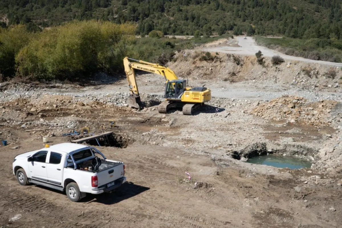 Avanzan los trabajos de estructura base del Puente Carlos Wiederhold en Bariloche