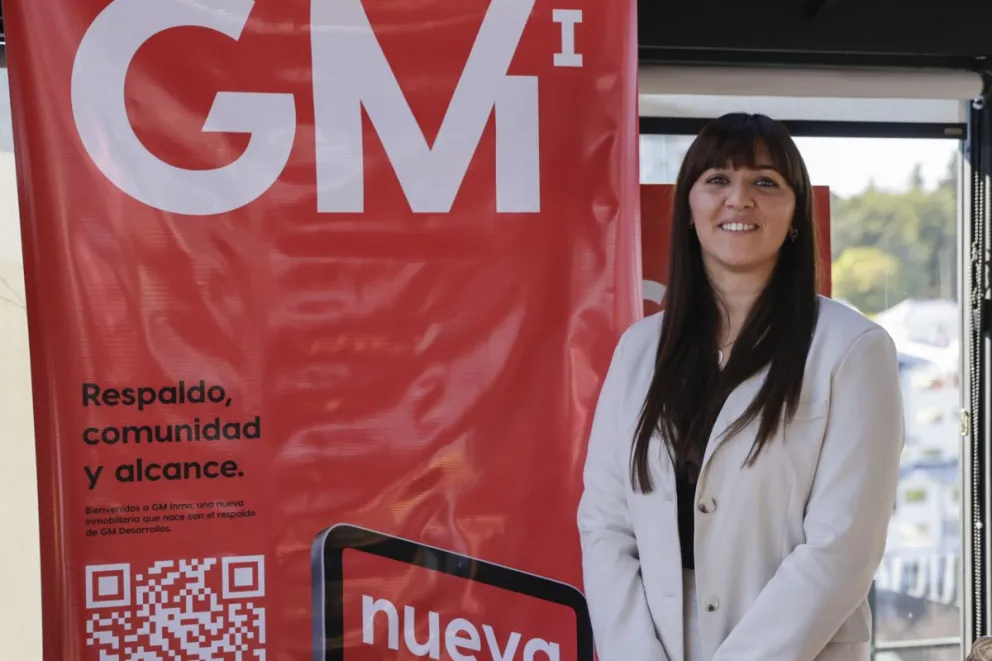 Samanta Lobos, encargada de la flamante opción inmobiliaria de GM (foto: Eugenia Neme).