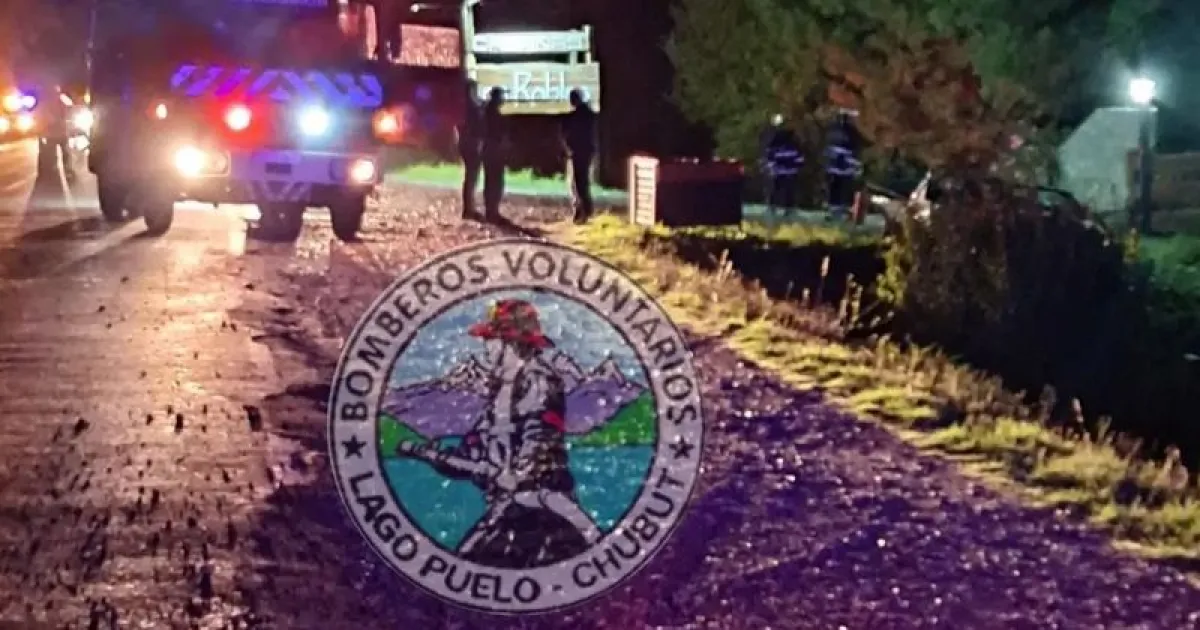 Un hombre fue hospitalizado tras volcar su vehículo en la Ruta 16 de Lago Puelo