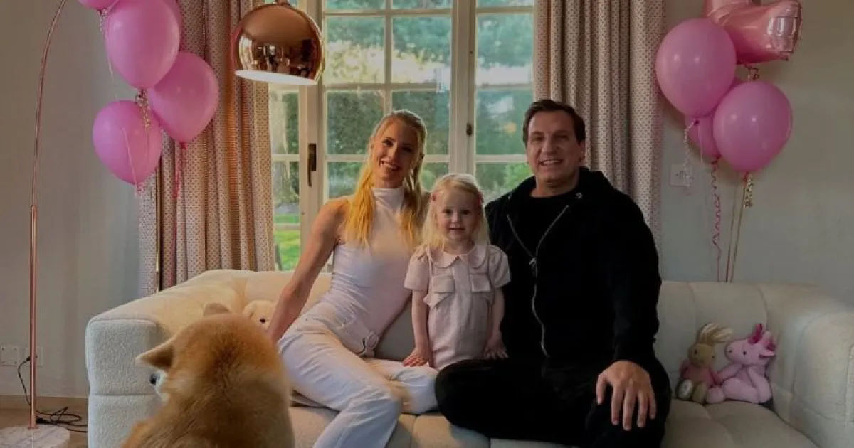 Maxi López celebró los tres años de su hija Elle con una fiesta temática de unicornios en Suiza