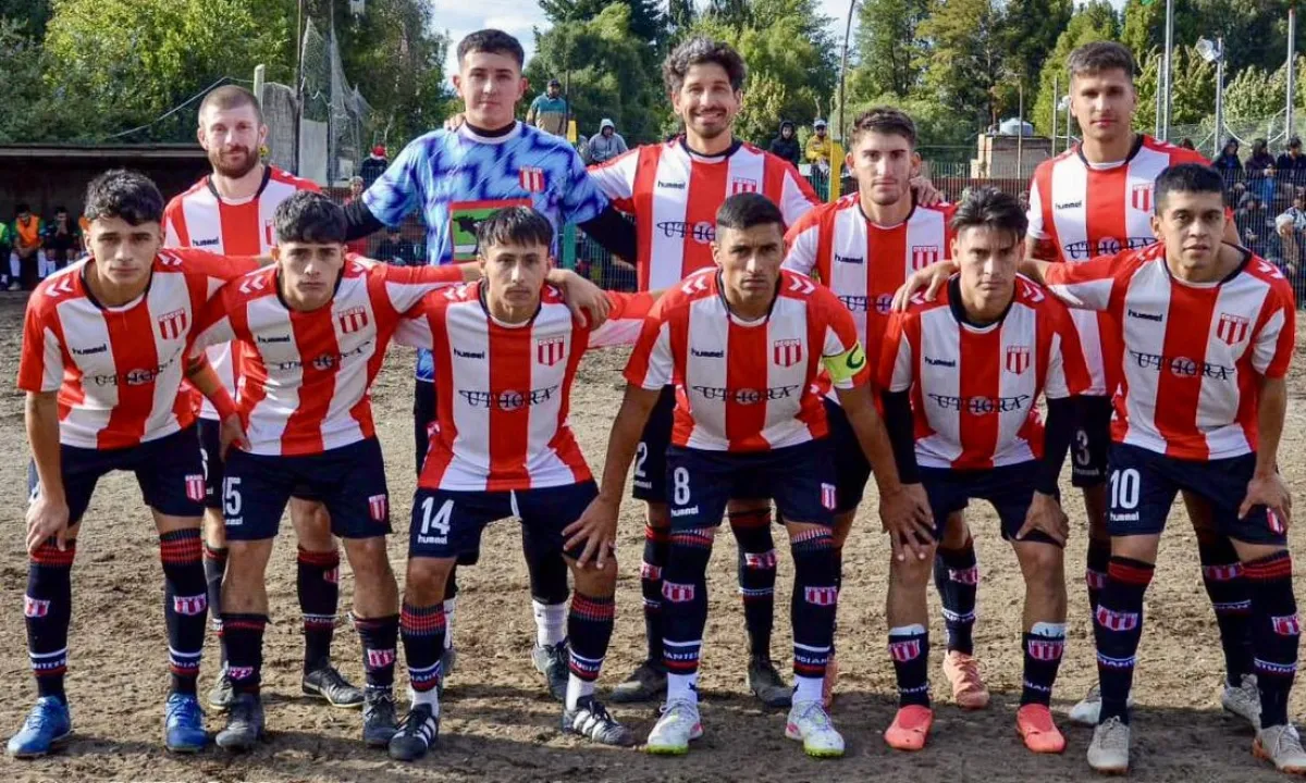 Estudiantes Unidos se escapó en la punta tras ganar en Villa La Angostura
