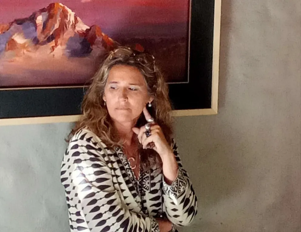 La escritora de Dina Huapi oriunda de Mar del Plata.