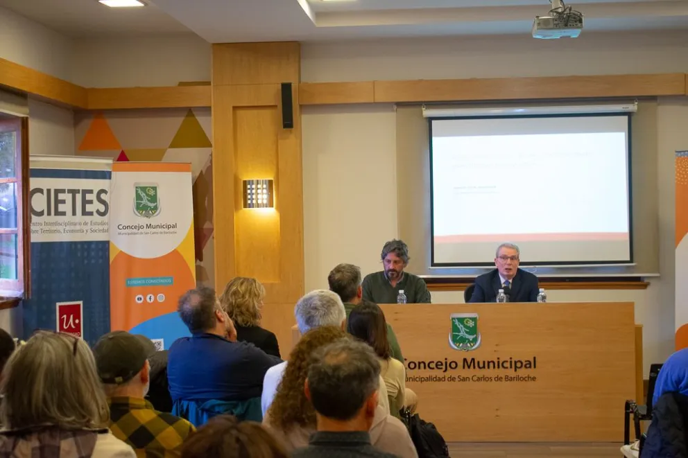 La iniciativa se realiza en el Concejo Municipal. 