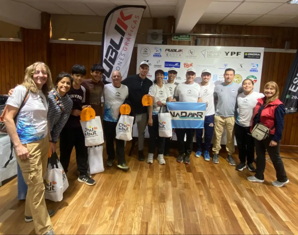 La delegación barilochense se lució en el Futalaufquen. Fotos NADAAR. 