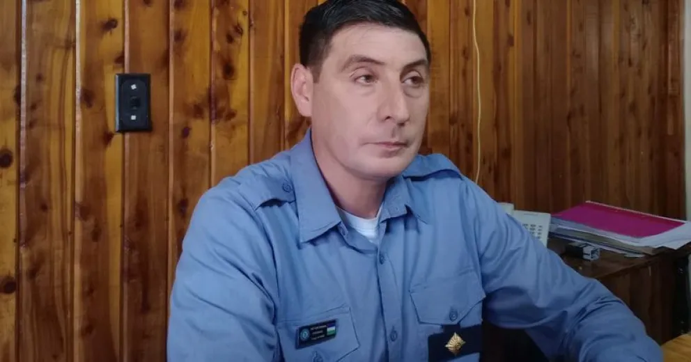 Comisaría N° 12 El Bolsón - Subcomisario Víctor Escobar.