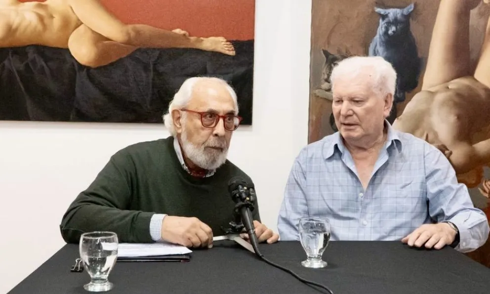 El filósofo, junto al pintor (fotos: Facundo Pardo).