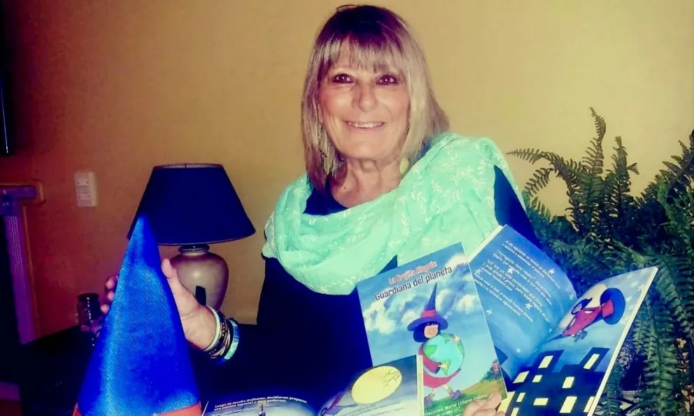 Liliana, su obra y el Sombrero Azul de La Brujita Alegría.