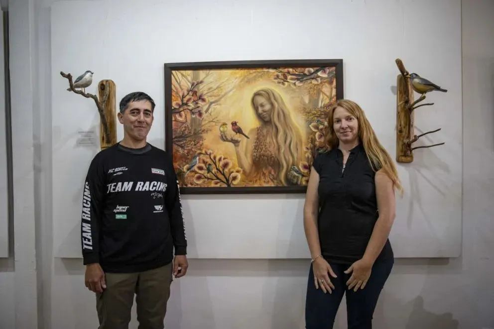 Braulio y Florencia cuando expusieron en sala Frey. Enero de 2025. Foto: Eugenia Neme.