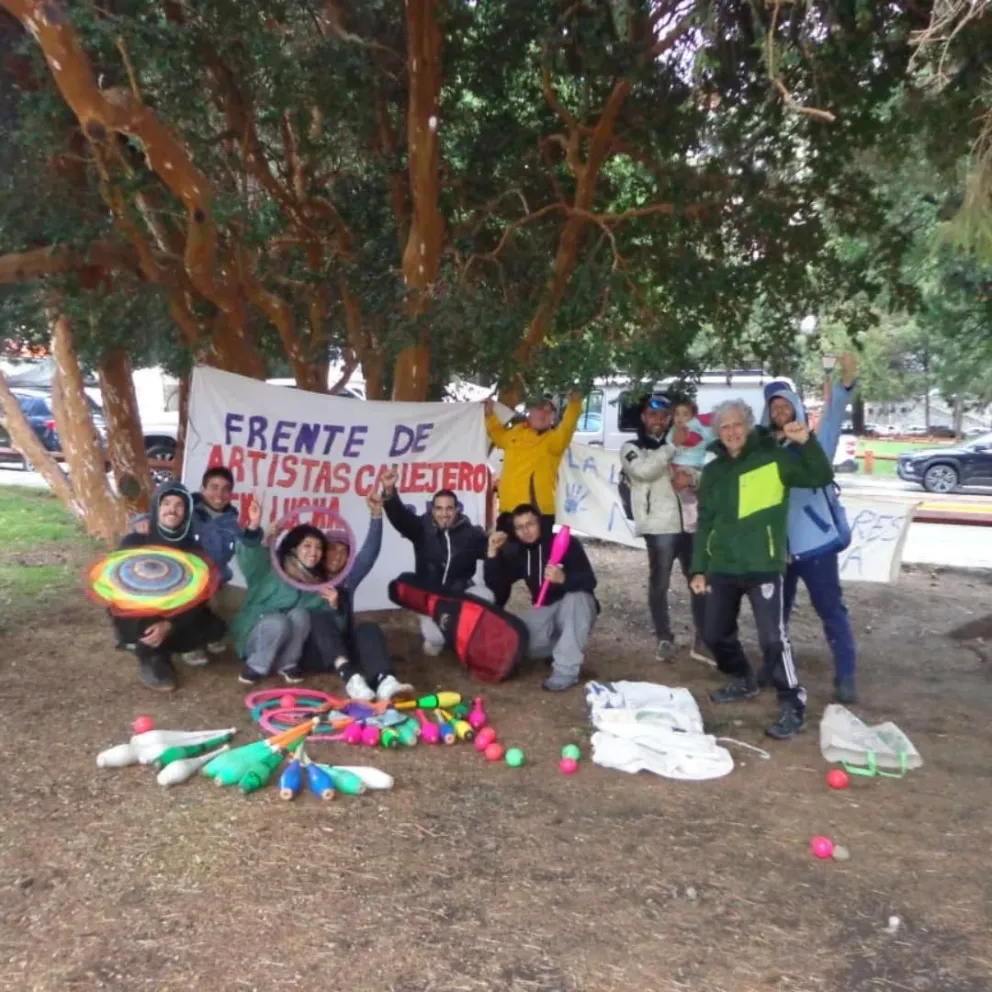 Los artistas callejeros de la ciudad. 