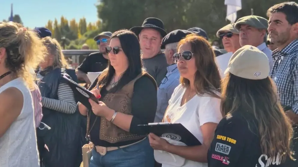 Del remate participaron productores de toda la región.