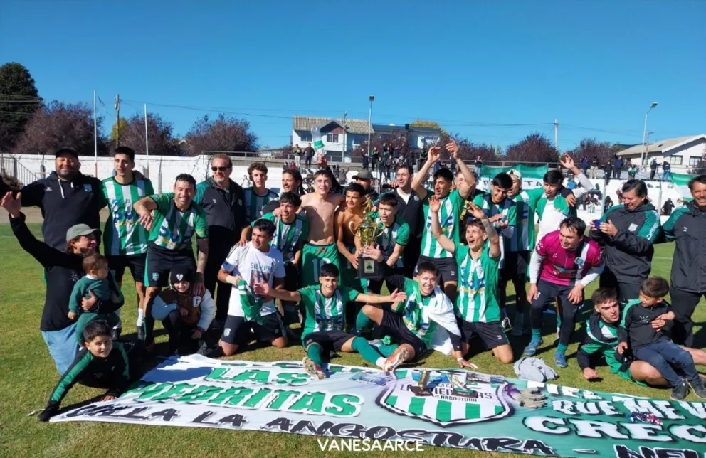 Equipo campeón de la B. 