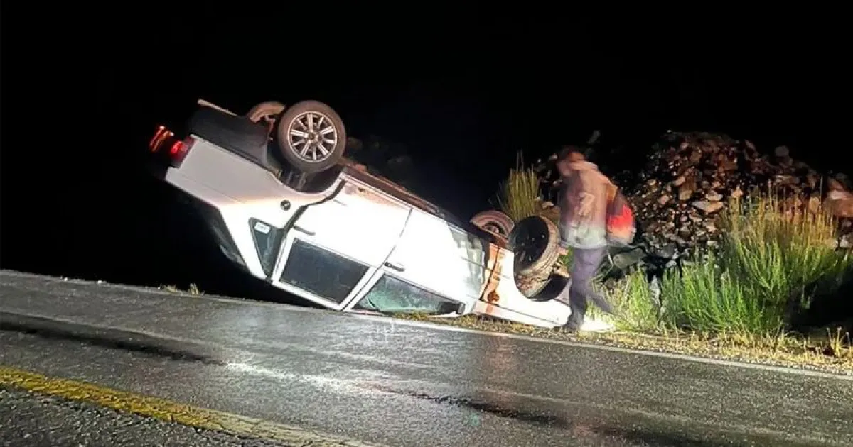 Accidente en la Ruta 40: desprendimiento de rocas provocó un vuelco ...