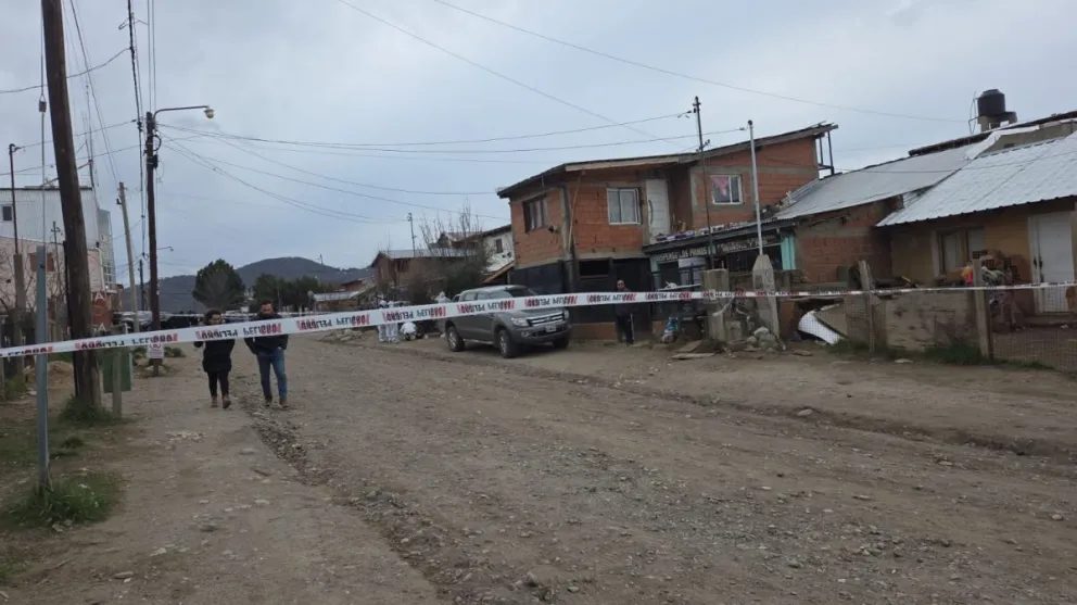 Sigue la investigación por el crimen de Nahuel Gallardo en barrio El Frutillar. 