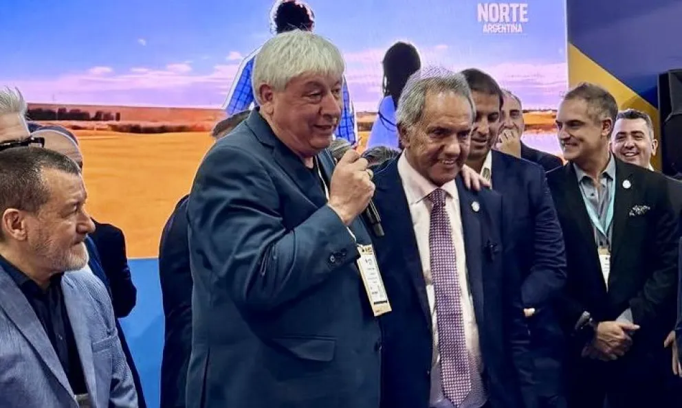 Walter Cortés junto a Daniel Scioli 