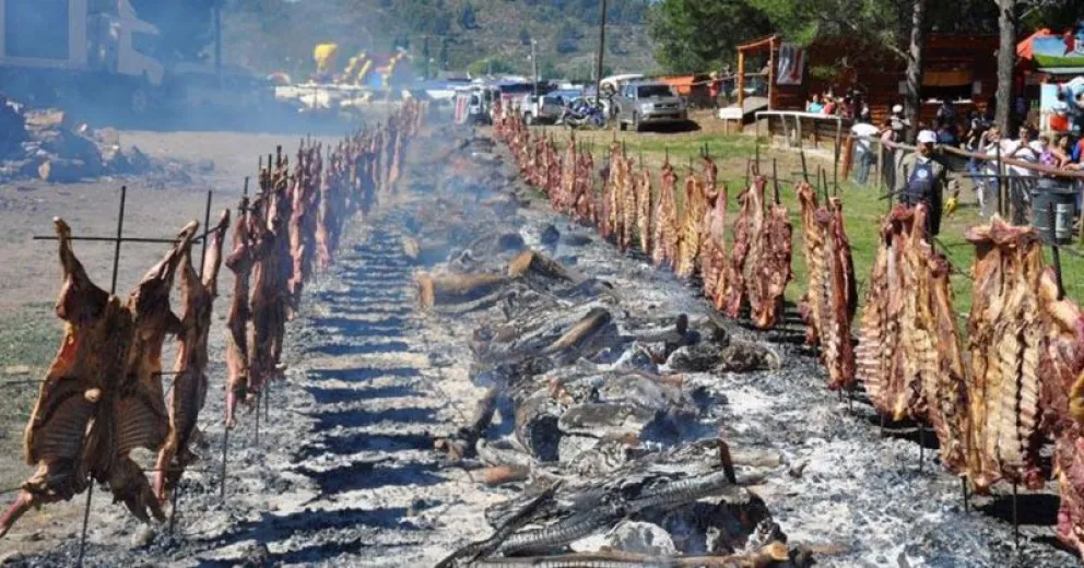 La Fiscalía incautó una importante cantidad de documentación.