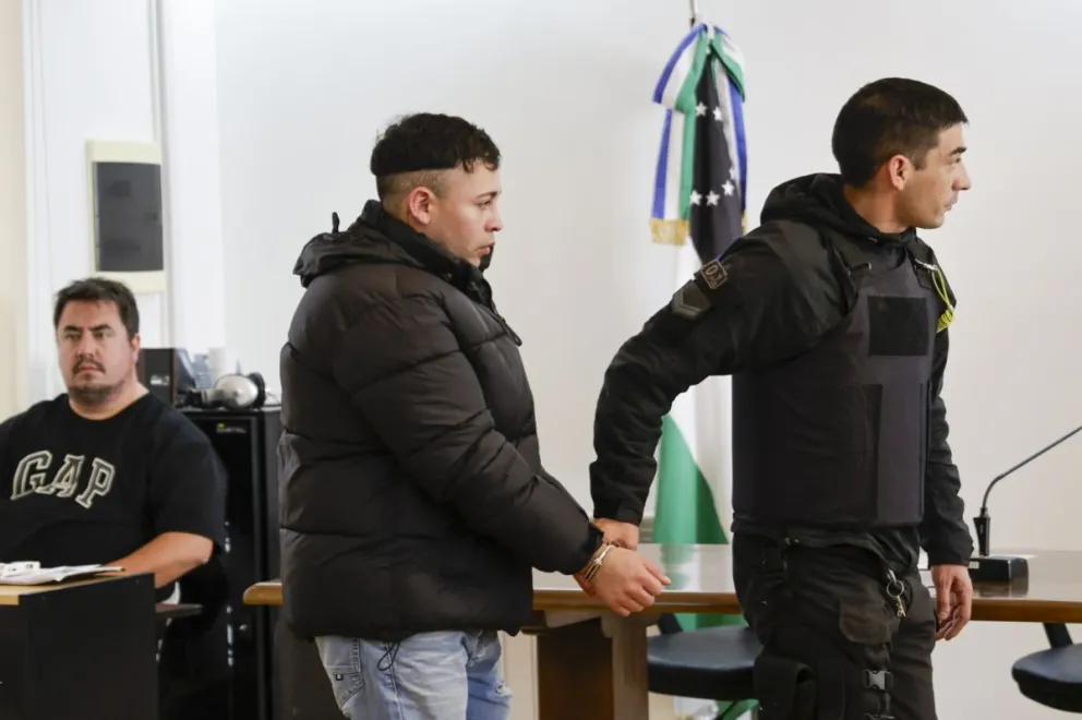 Pablo González, acusado de atropellar y matar, seguirá con preventiva un mes m{as. Fotos: Eugenia Neme