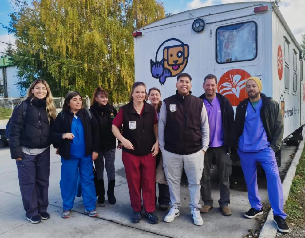 En el marco del programa "Sanidad Animal Más Cerca". Fotos Municipalidad de Bariloche.