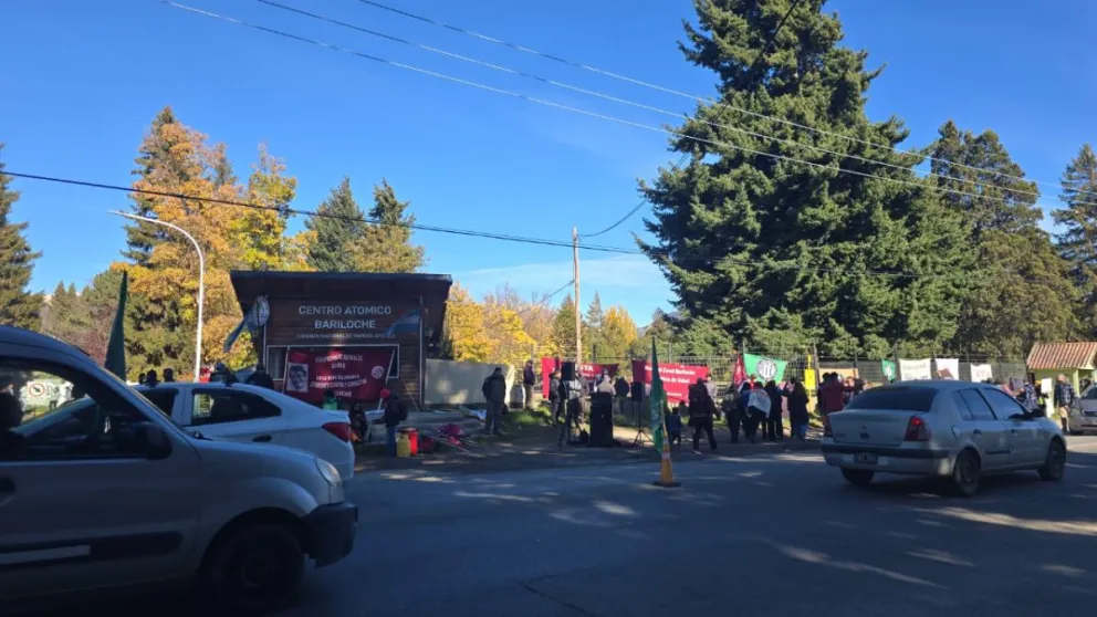 El tránsito por avenida Bustillo fue un poco más lento de lo habitual.