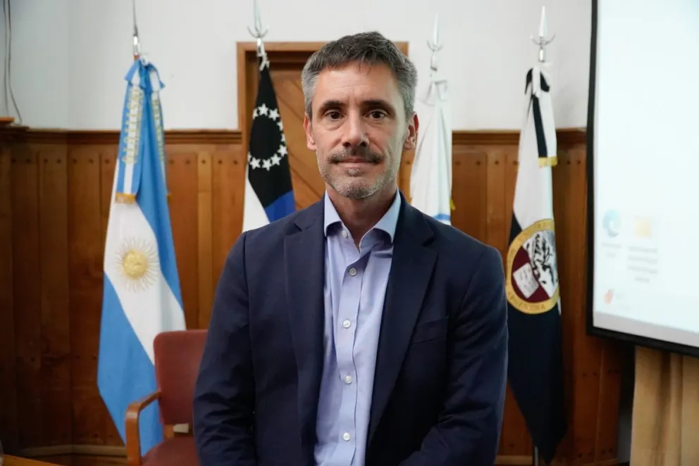 Ignacio Lamothe escogió el Instituto Balseiro como escenario de presentación de la nueva propuesta de la entidad que preside (fotos: Facundo Pardo)).