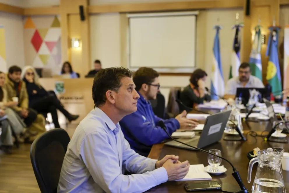 Aceptaron la renuncia de Costa Brutten, que describió su situación como de "quiebre". Foto: Euge Neme.